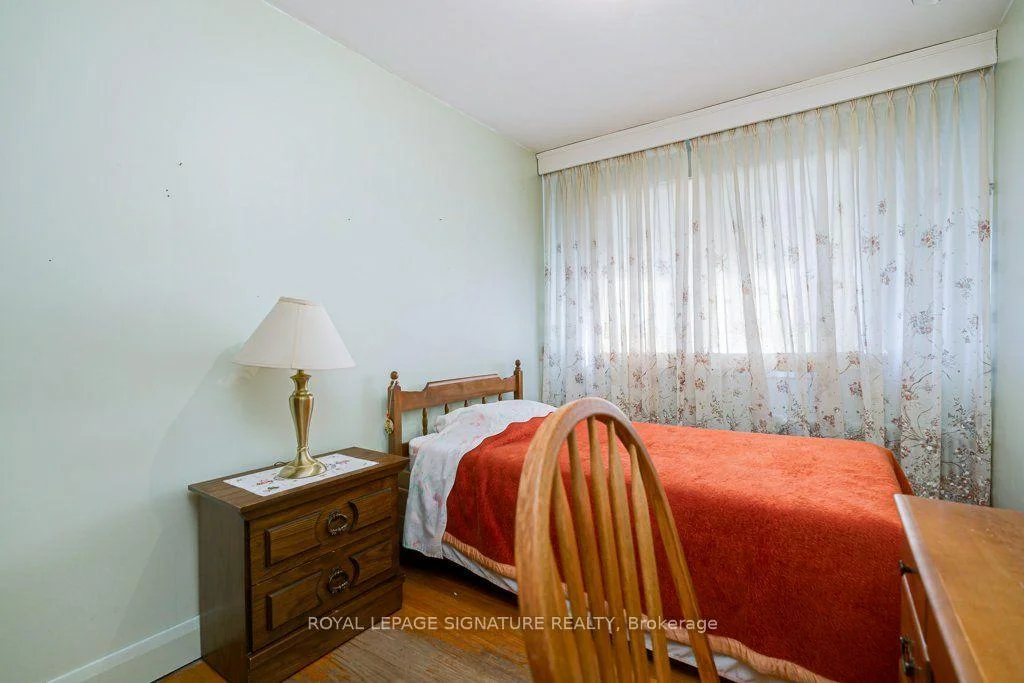 Photo 14 of 724 Vaughan Road, Toronto, Oakwood Village — HOMEH