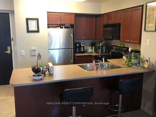 Photo 2 of Unit 2805, 30 Grand Trunk Crescent, Toronto, Waterfront Communities — HOMEH