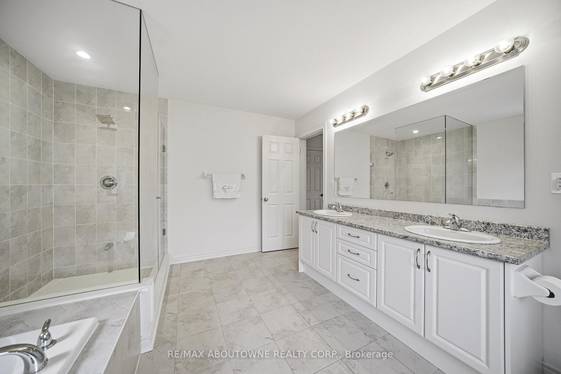 Photo 26 of 12 Oldham Avenue, Brant, Paris — HOMEH