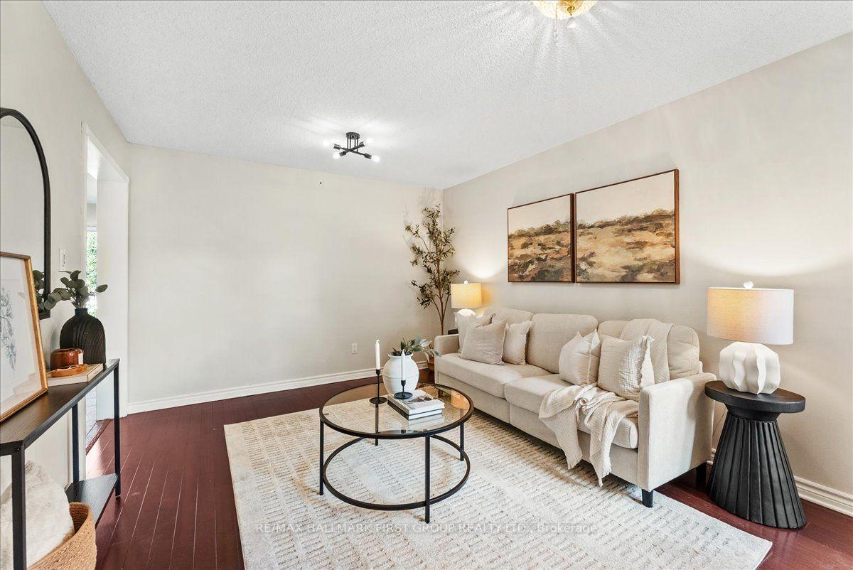 Photo 7 of 39 Keys Drive, Ajax, Central — HOMEH