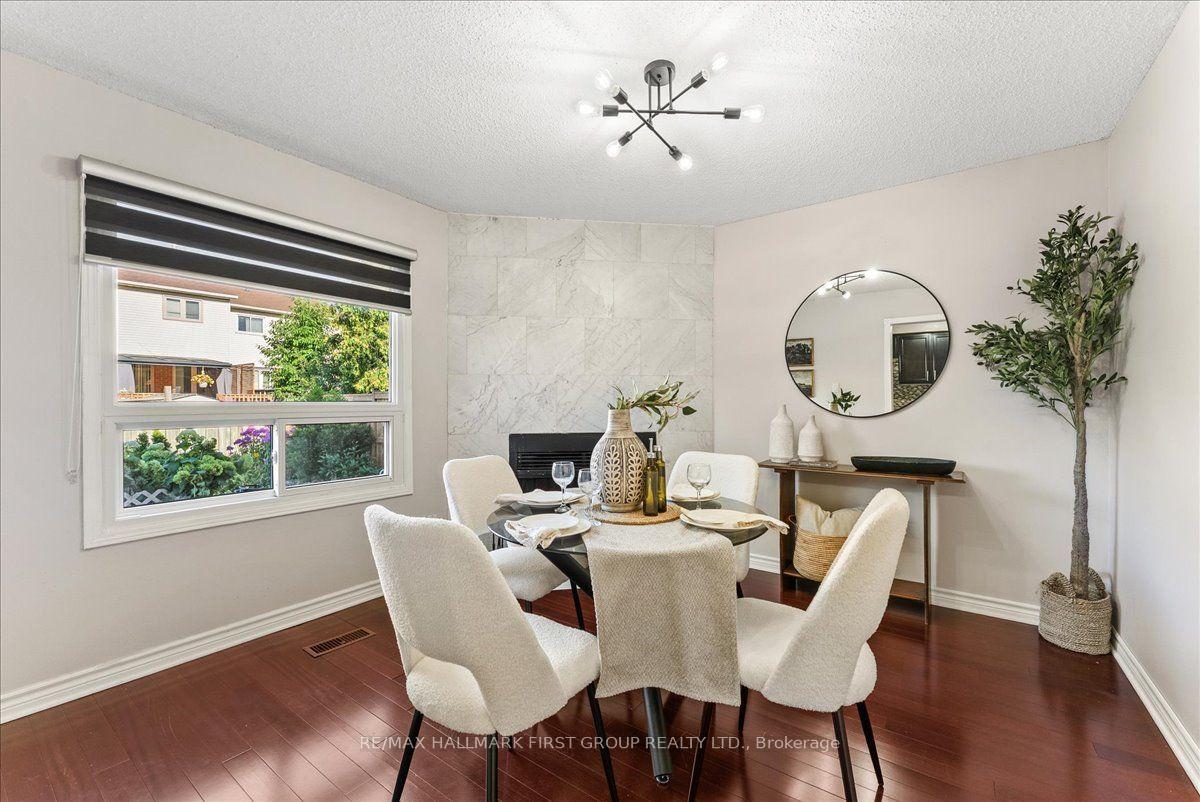 Photo 15 of 39 Keys Drive, Ajax, Central — HOMEH