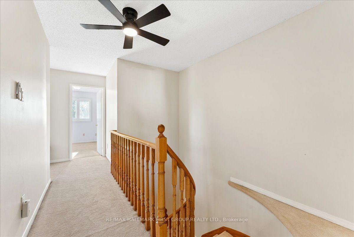 Photo 20 of 39 Keys Drive, Ajax, Central — HOMEH