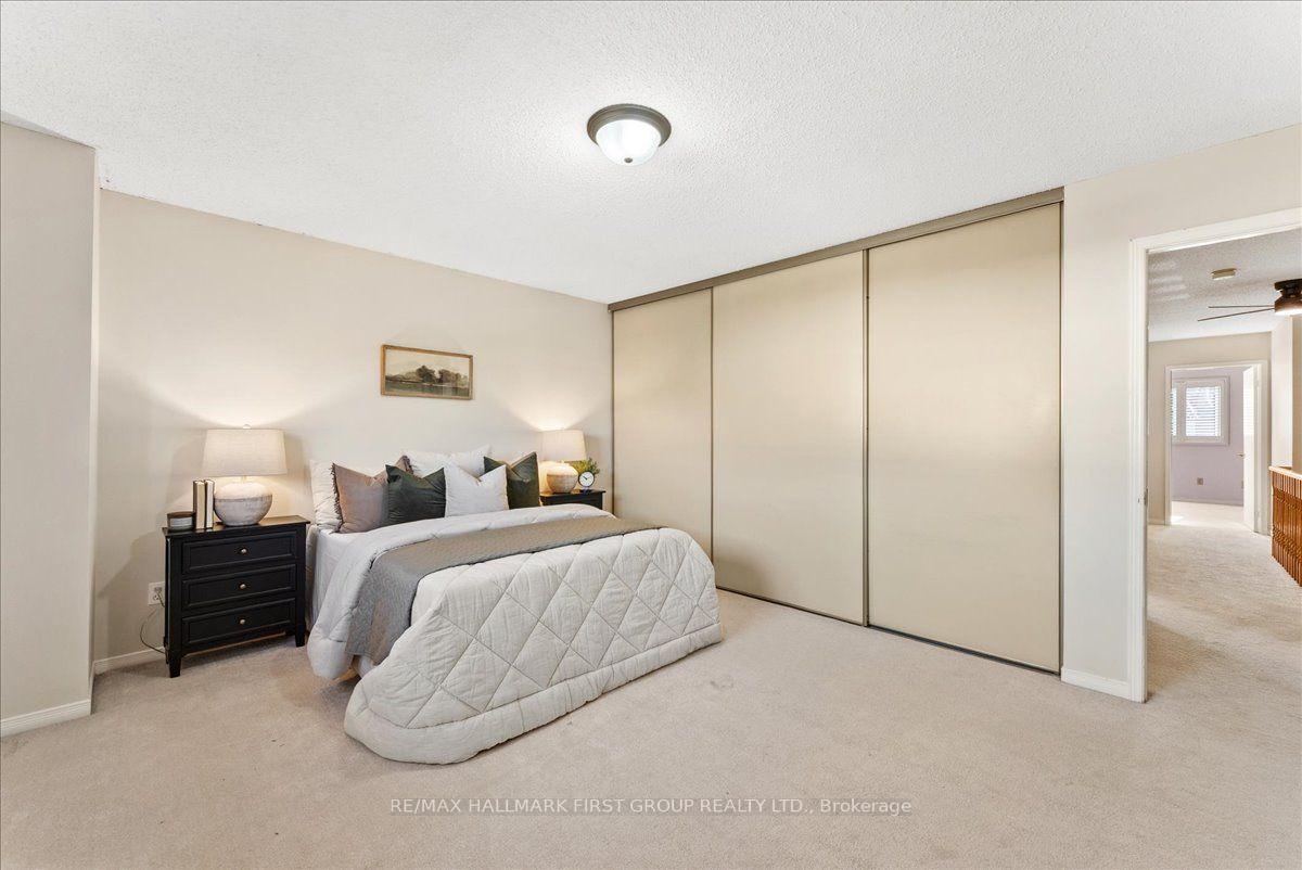 Photo 24 of 39 Keys Drive, Ajax, Central — HOMEH