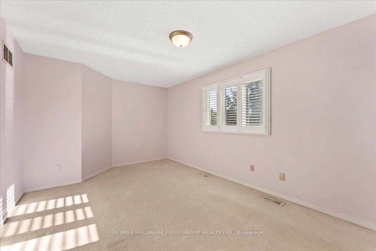 Photo 31 of 39 Keys Drive, Ajax, Central — HOMEH