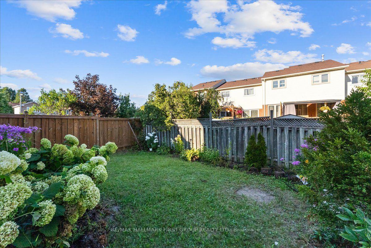 Photo 43 of 39 Keys Drive, Ajax, Central — HOMEH
