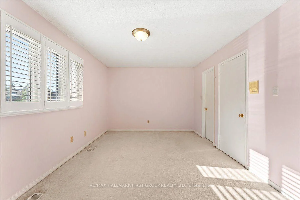 Photo 32 of 39 Keys Drive, Ajax, Central — HOMEH