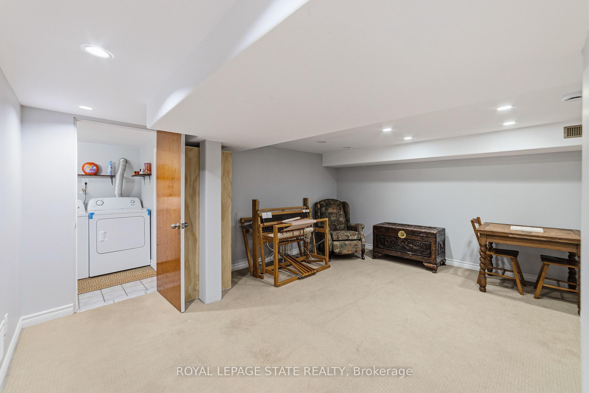 Photo 16 of 197 East 12th Street, Hamilton, Inch Park — HOMEH