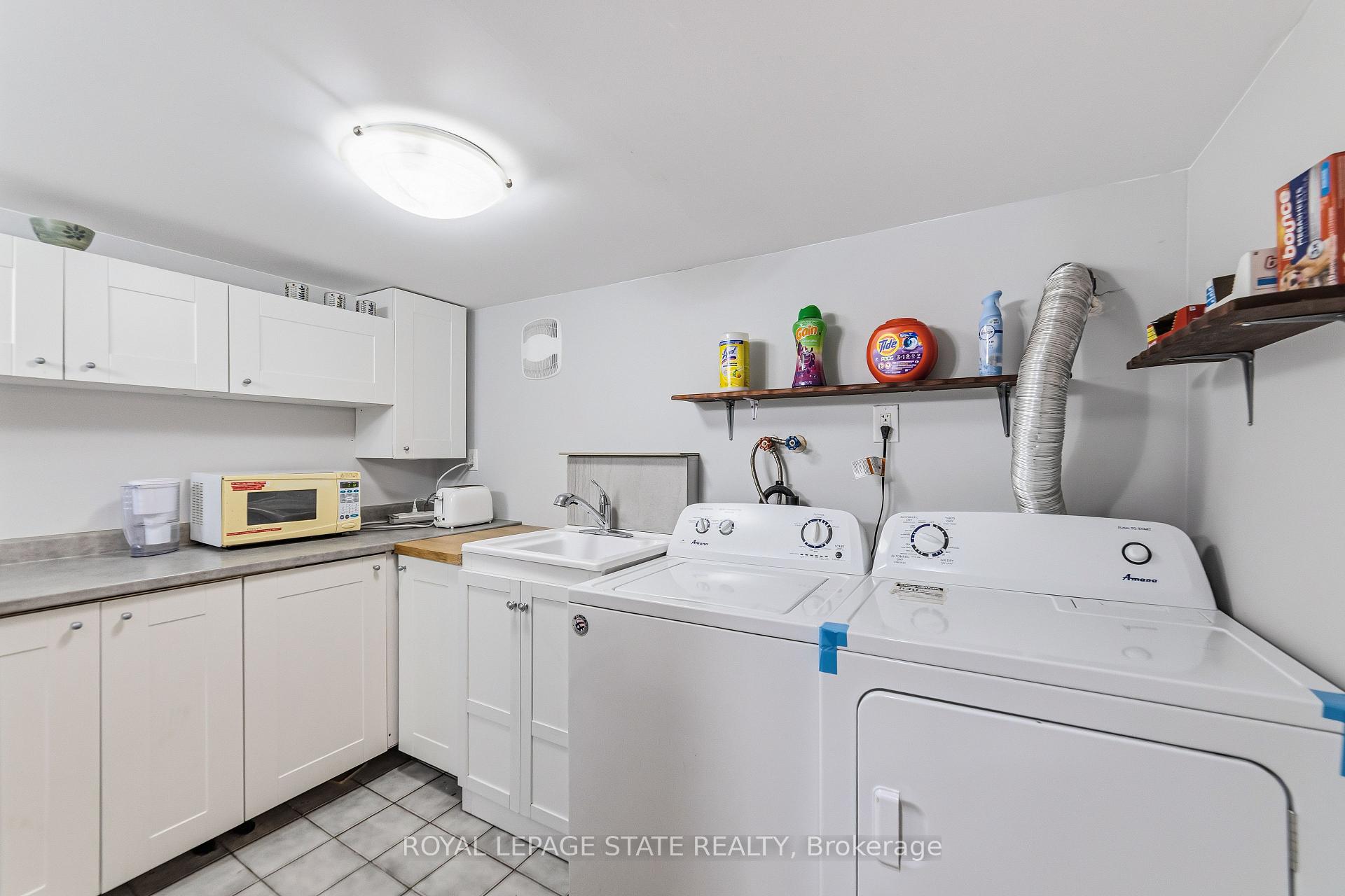Photo 20 of 197 East 12th Street, Hamilton, Inch Park — HOMEH