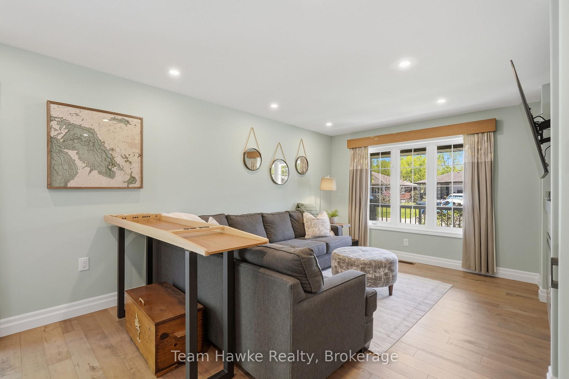 Photo 14 of 3 Sheppard Drive, Tay, Victoria Harbour — HOMEH