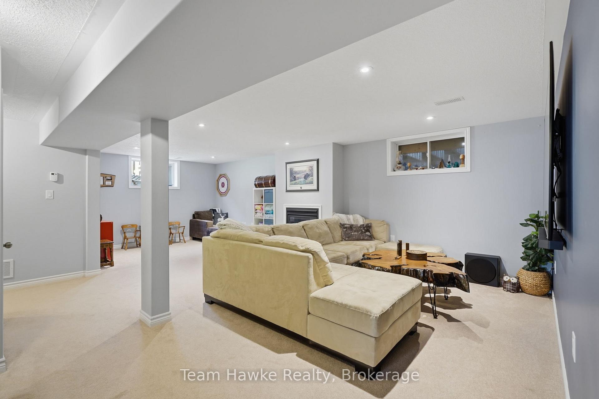 Photo 33 of 3 Sheppard Drive, Tay, Victoria Harbour — HOMEH