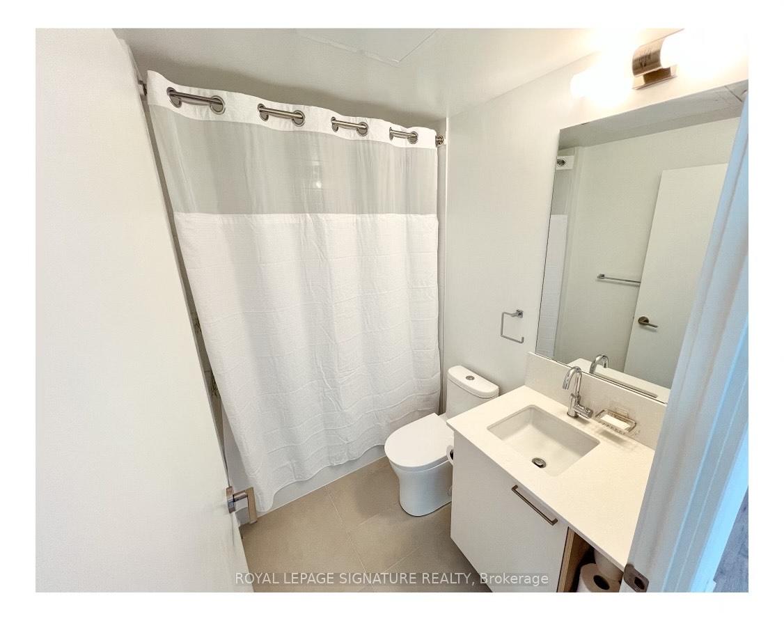 Photo 6 of Unit 619, 3005 Pine Glen Road, Oakville, Westmount — HOMEH