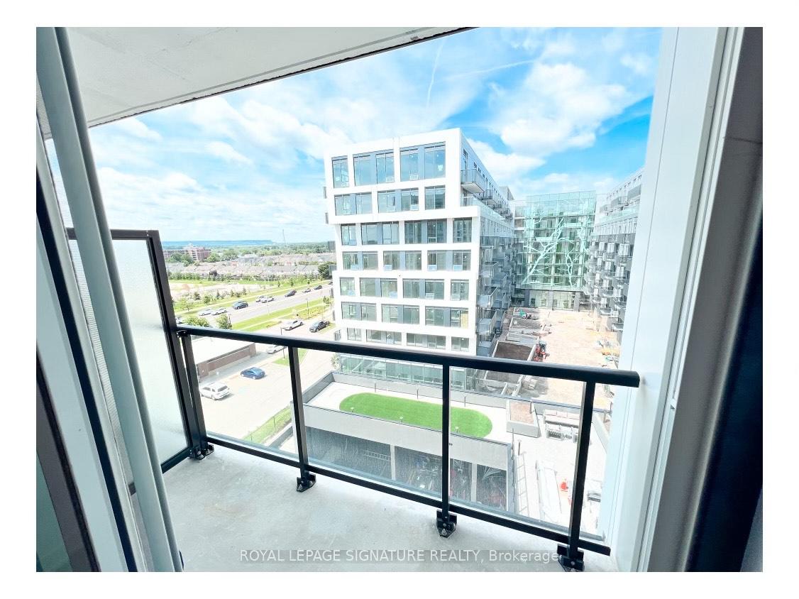 Photo 7 of Unit 619, 3005 Pine Glen Road, Oakville, Westmount — HOMEH