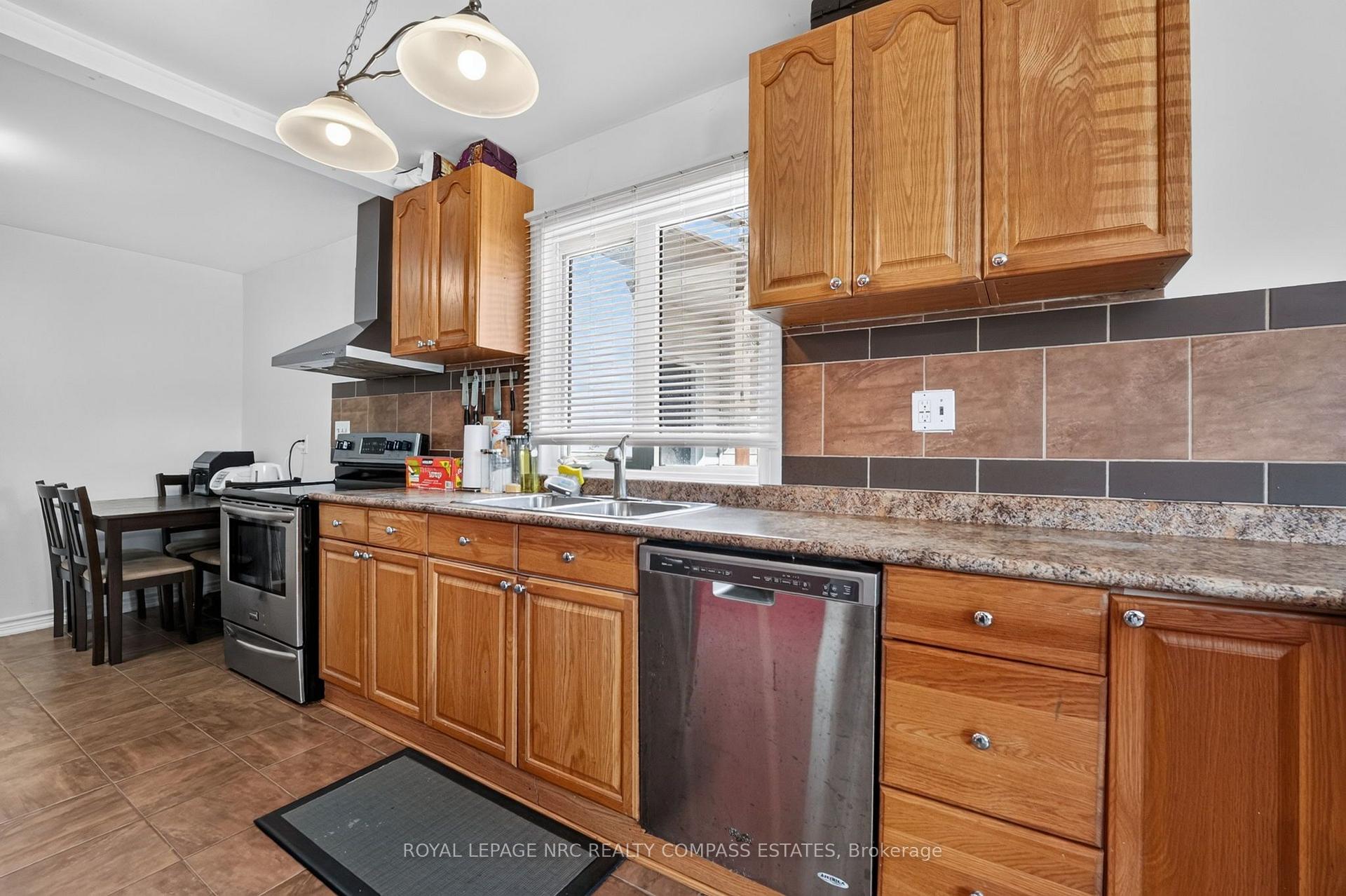 Photo 22 of 8 David Street, St. Catharines, Western Hill — HOMEH