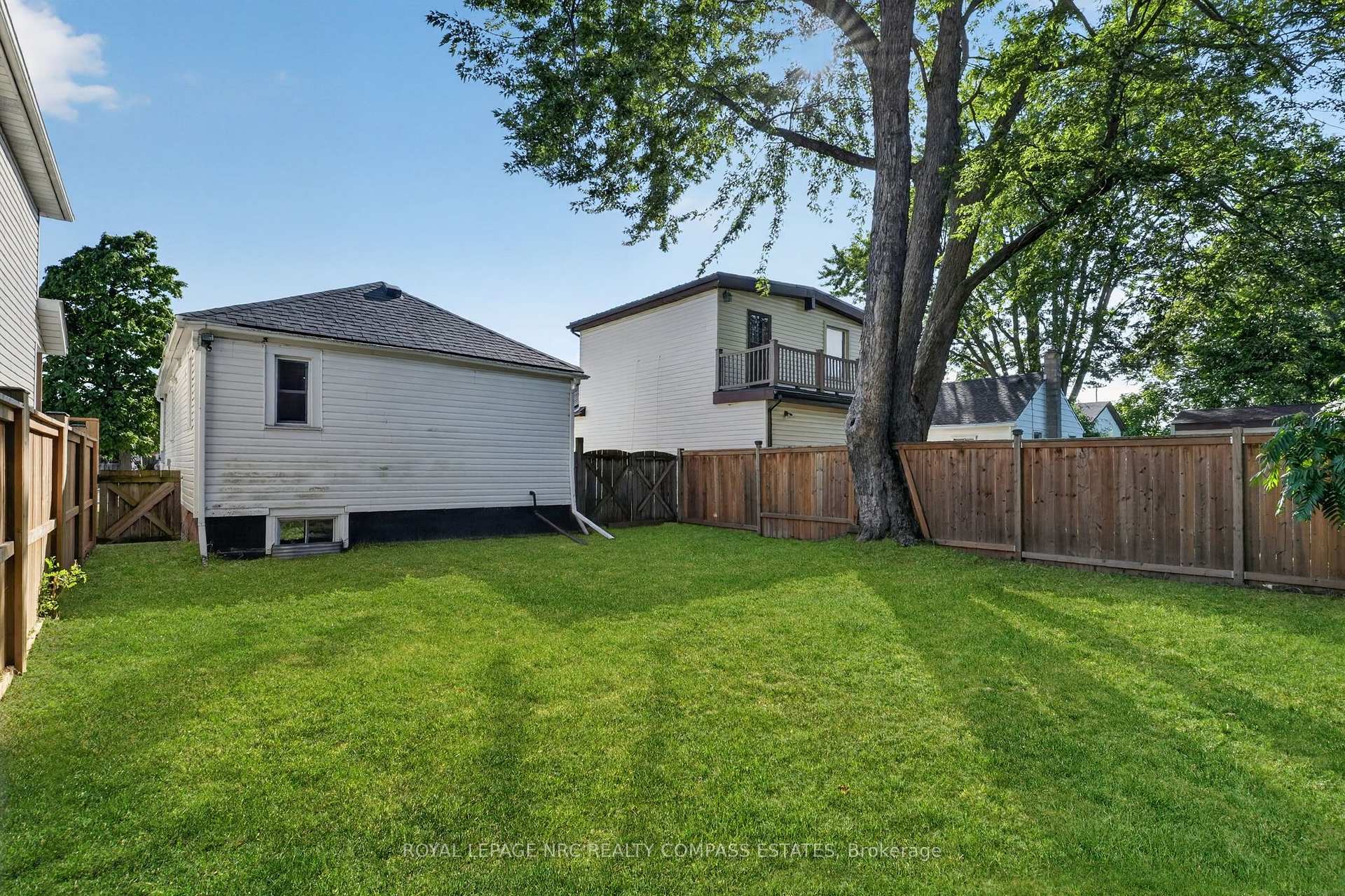 Photo 70 of 8 David Street, St. Catharines, Western Hill — HOMEH