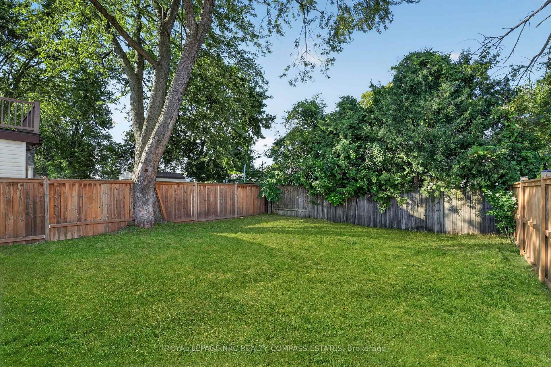 Photo 73 of 8 David Street, St. Catharines, Western Hill — HOMEH