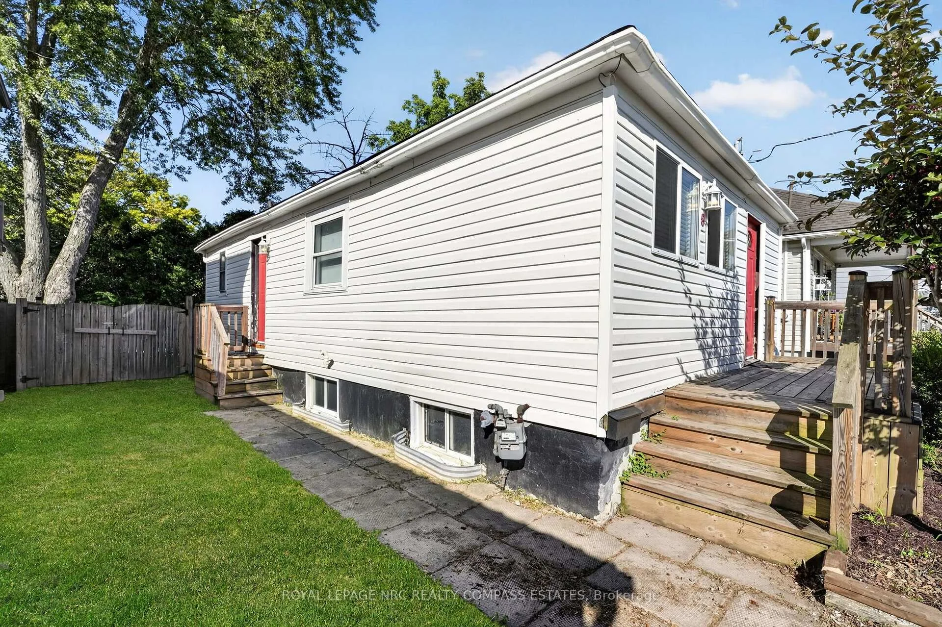 Photo 48 of 8 David Street, St. Catharines, Western Hill — HOMEH