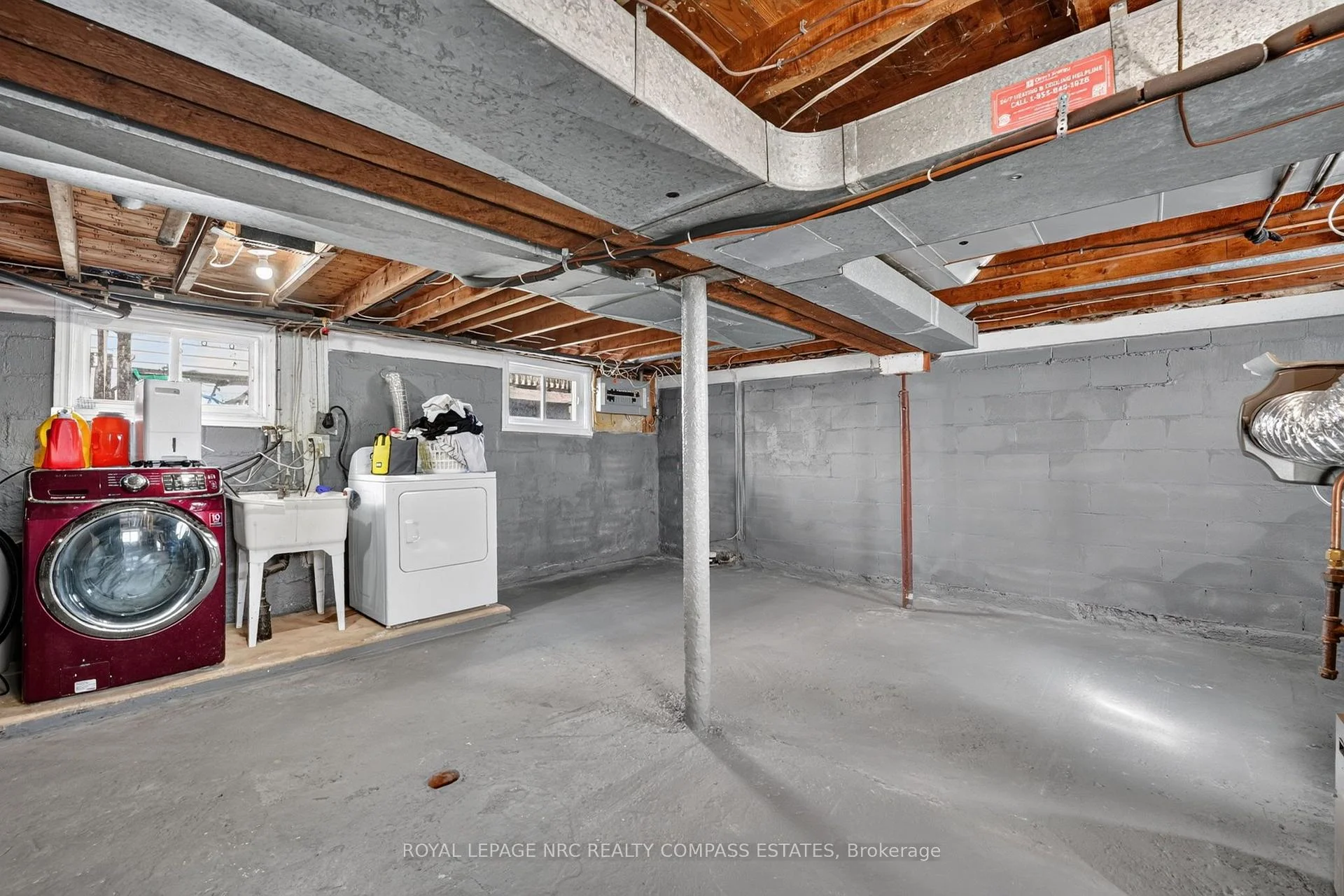 Photo 56 of 8 David Street, St. Catharines, Western Hill — HOMEH