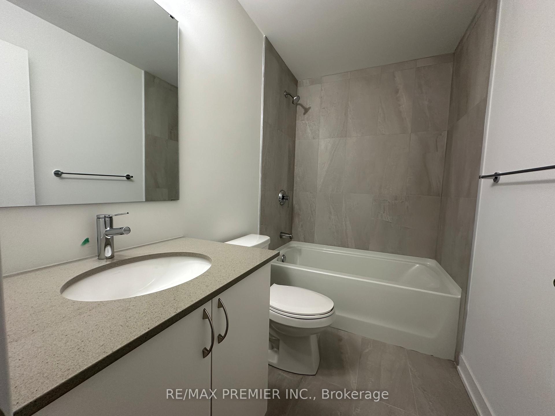 Photo 13 of Unit 207, 56 Lakeside Terrace, Barrie, Little Lake — HOMEH