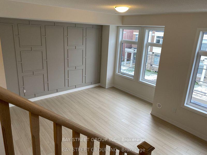 Photo 9 of Unit Suite 1, 15 Sissons Way, Markham, Cedar Grove — HOMEH