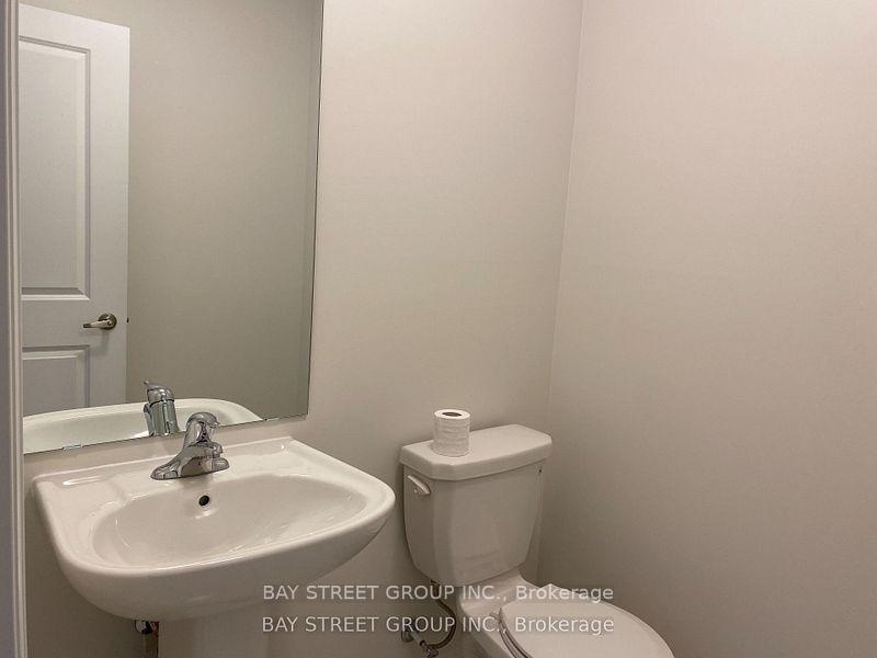 Photo 13 of Unit Suite 1, 15 Sissons Way, Markham, Cedar Grove — HOMEH