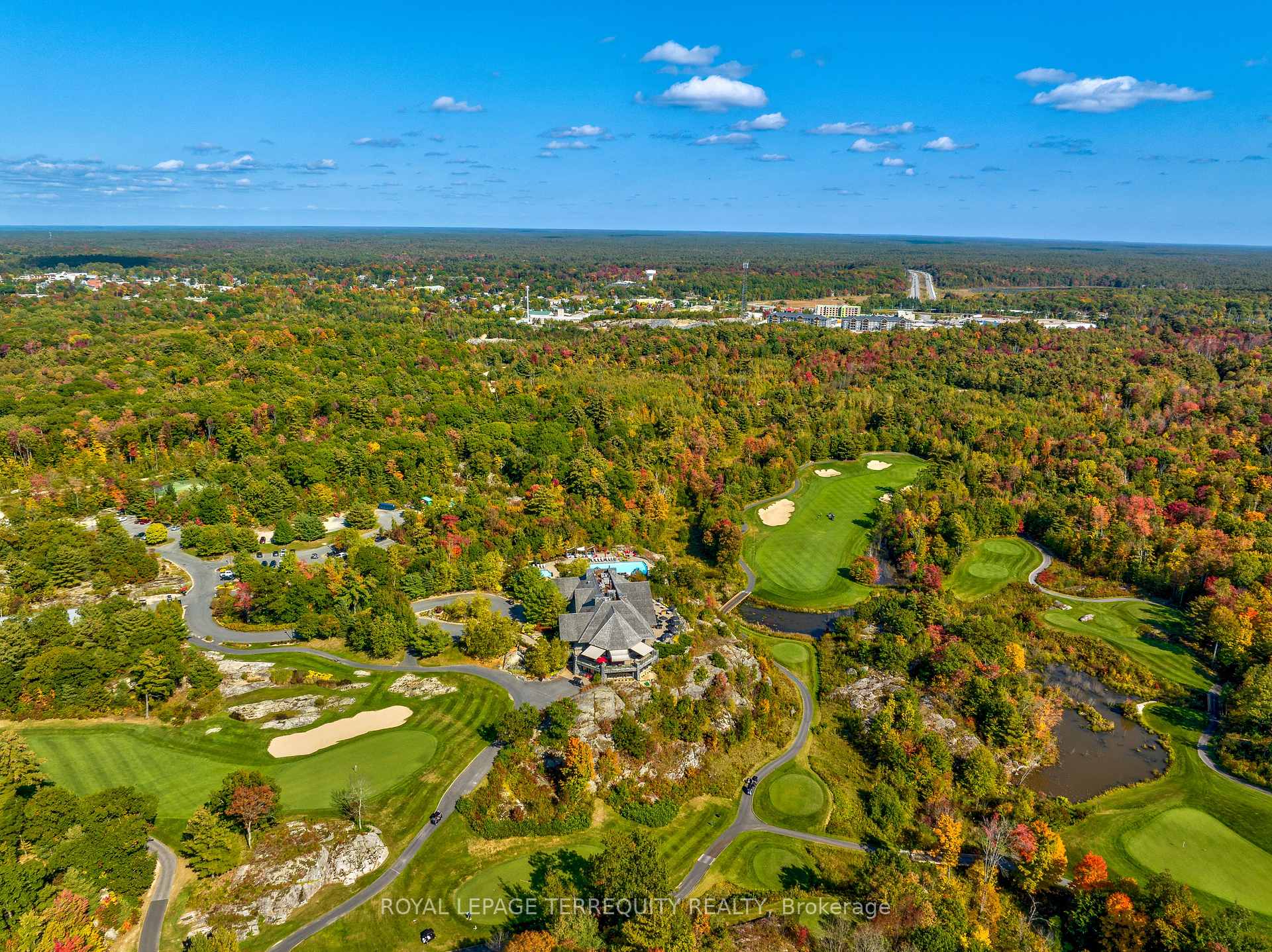 Photo 24 of Unit 309, 100 Carrick Trail, Gravenhurst, Muskoka (S) — HOMEH