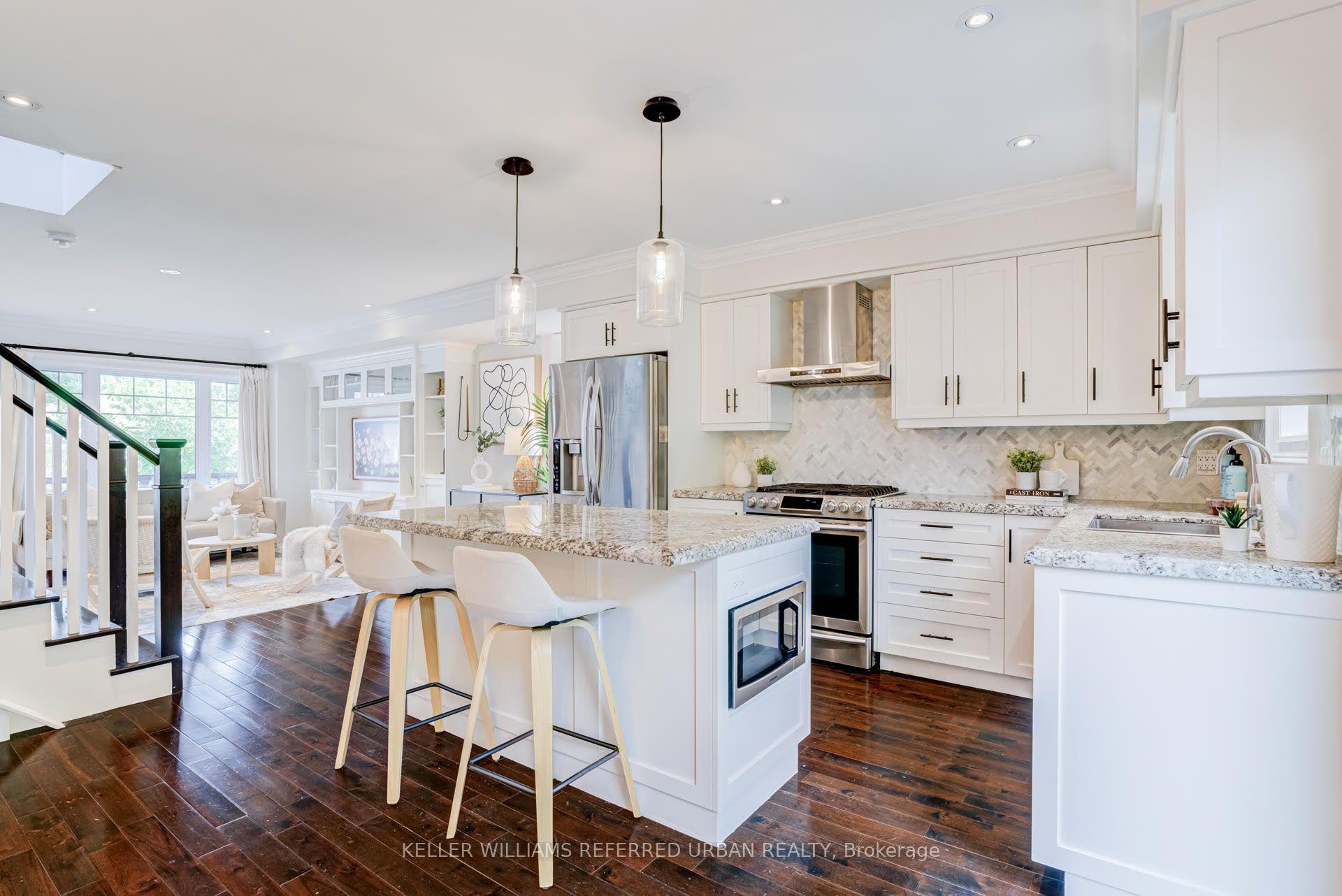 Photo 11 of 70 Struthers Street, Etobicoke, Mimico — HOMEH