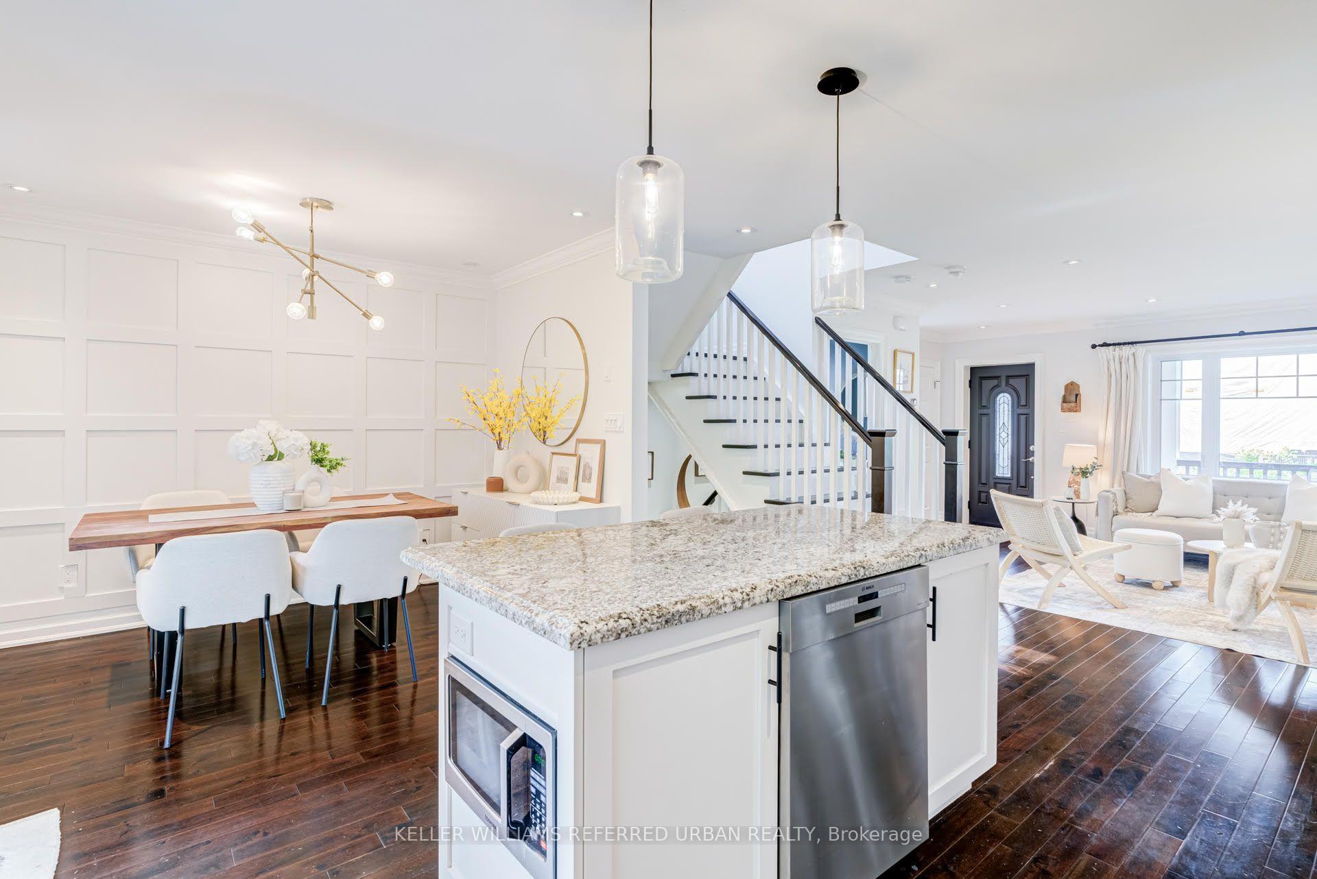 Photo 17 of 70 Struthers Street, Etobicoke, Mimico — HOMEH