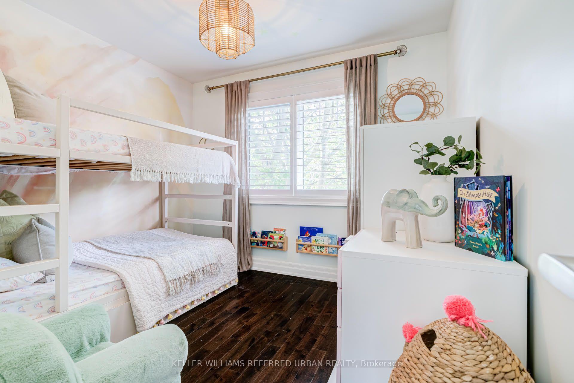 Photo 31 of 70 Struthers Street, Etobicoke, Mimico — HOMEH