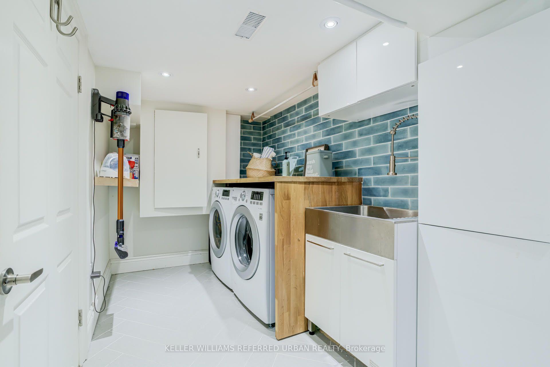 Photo 41 of 70 Struthers Street, Etobicoke, Mimico — HOMEH