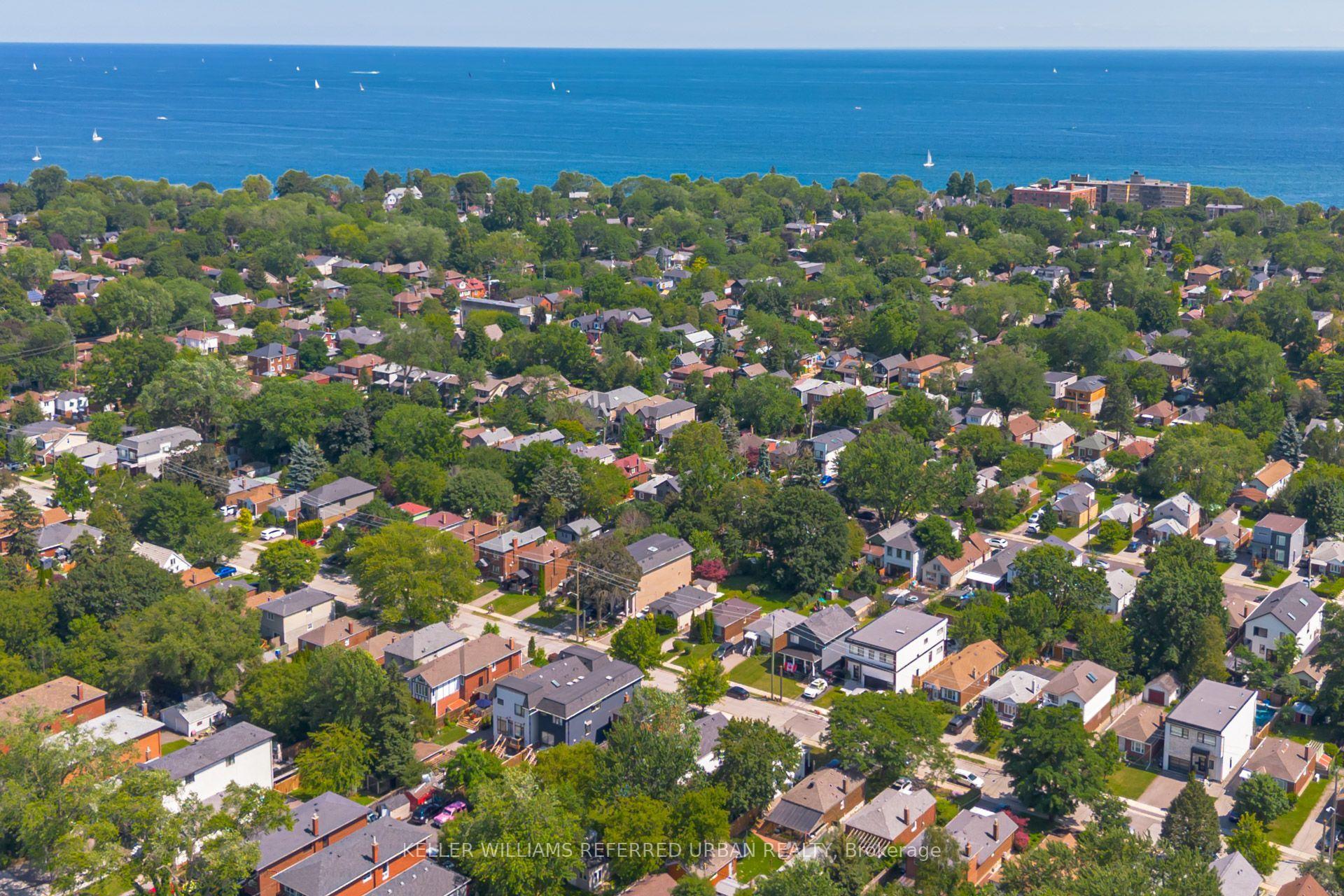 Photo 51 of 70 Struthers Street, Etobicoke, Mimico — HOMEH