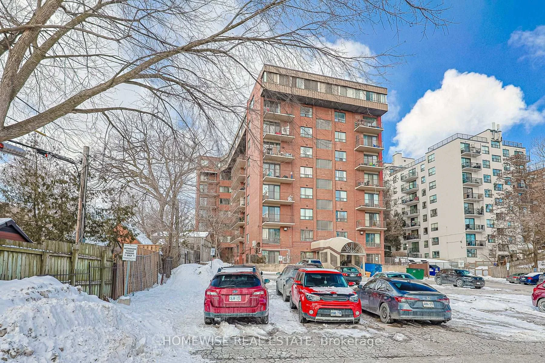 Photo 27 of Unit 414, 485 Kingston Road, Toronto, The Beaches — HOMEH