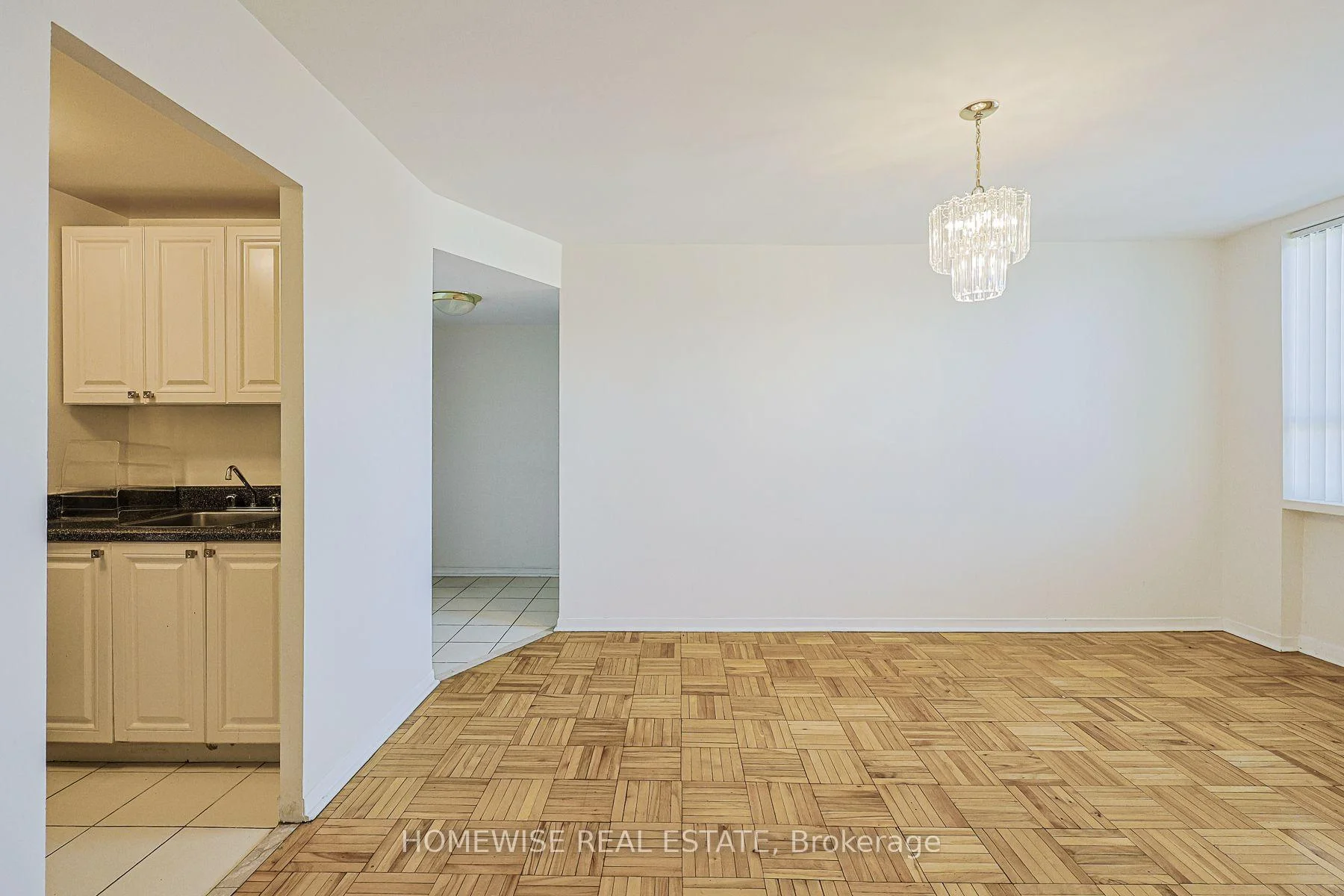 Photo 38 of Unit 414, 485 Kingston Road, Toronto, The Beaches — HOMEH