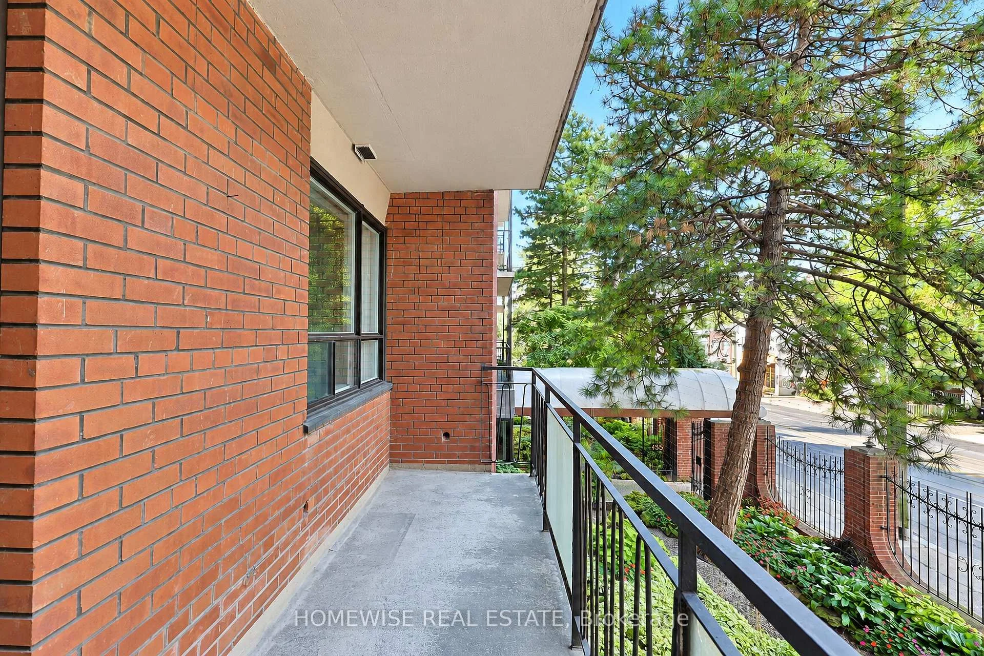 Photo 60 of Unit 414, 485 Kingston Road, Toronto, The Beaches — HOMEH