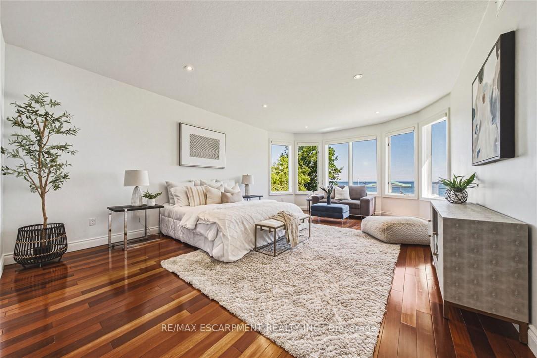 Photo 17 of 511 Glover Road, Hamilton, Stoney Creek — HOMEH