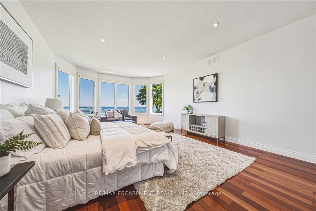 Photo 19 of 511 Glover Road, Hamilton, Stoney Creek — HOMEH