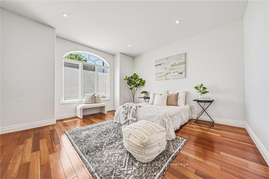 Photo 31 of 511 Glover Road, Hamilton, Stoney Creek — HOMEH