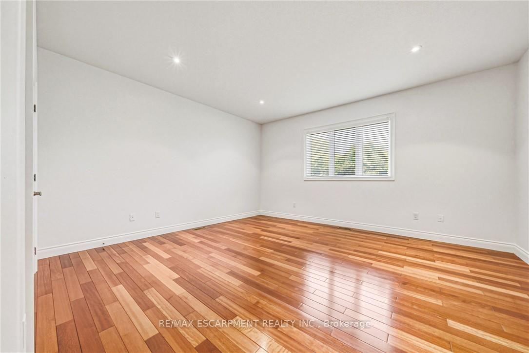 Photo 33 of 511 Glover Road, Hamilton, Stoney Creek — HOMEH