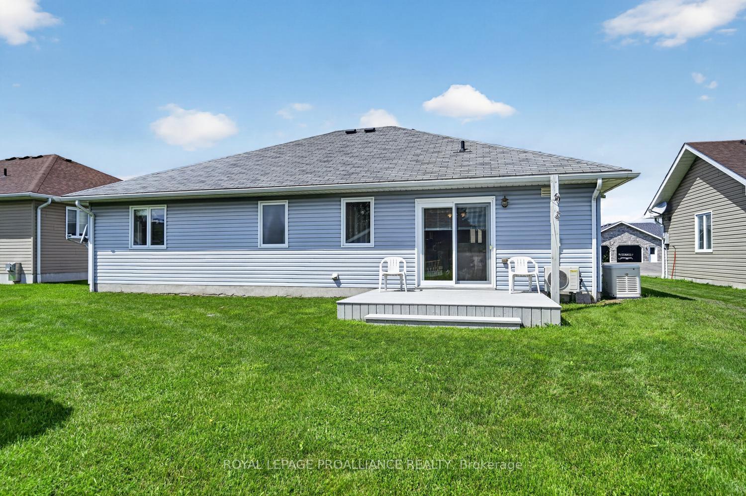 Photo 28 of 10726 West End Terrace E, South Dundas, Iroquois — HOMEH