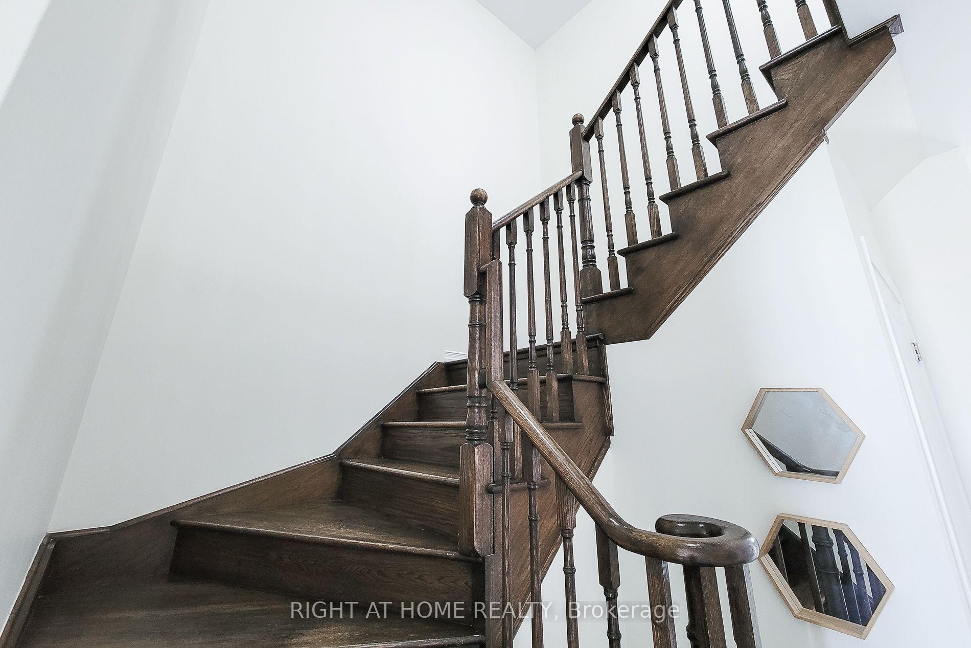 Photo 22 of 11 Esther Crescent, Thorold, Hurricane/Merrittville — HOMEH