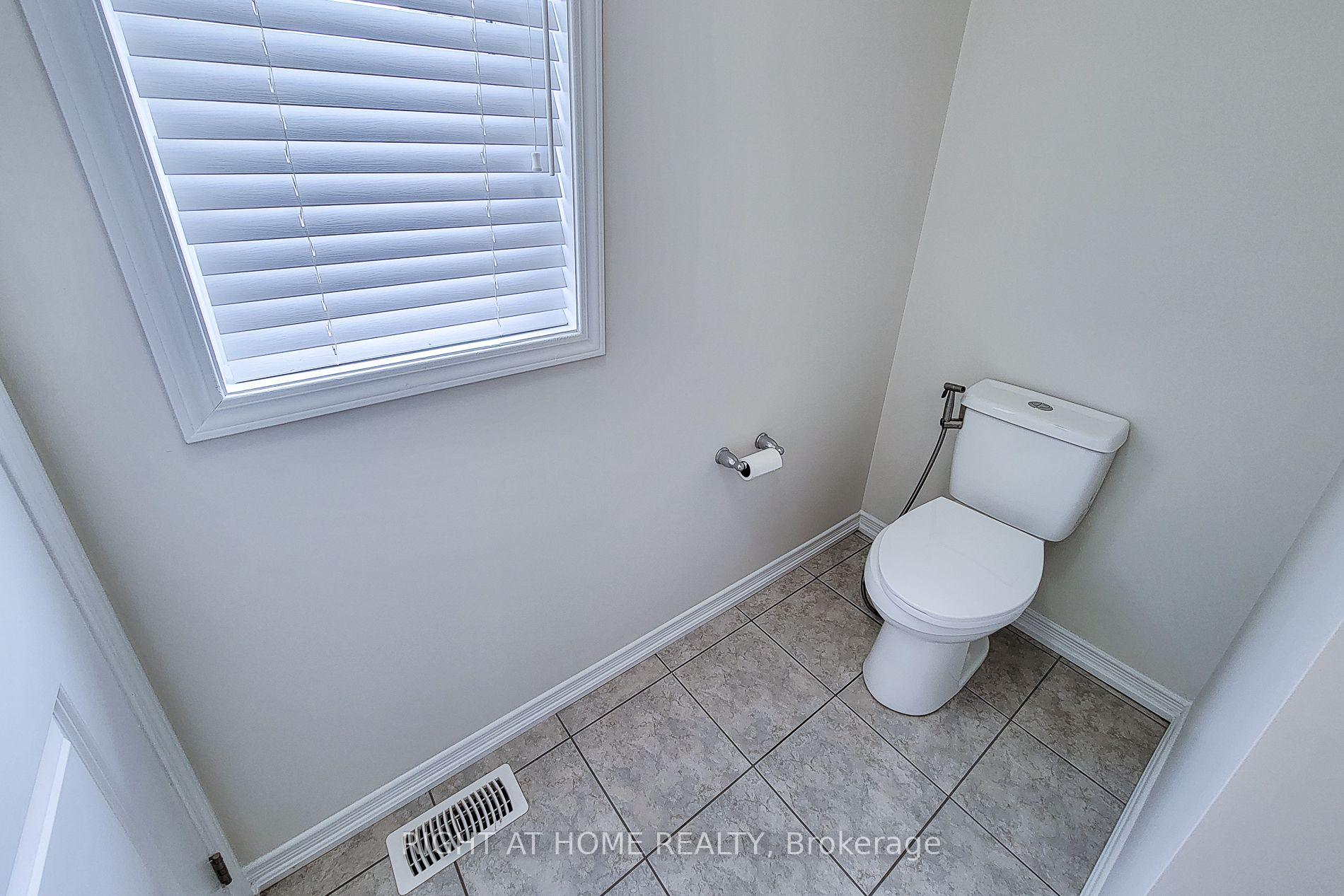Photo 28 of 11 Esther Crescent, Thorold, Hurricane/Merrittville — HOMEH