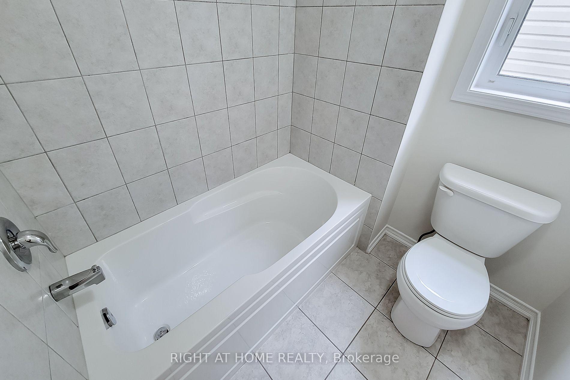 Photo 36 of 11 Esther Crescent, Thorold, Hurricane/Merrittville — HOMEH