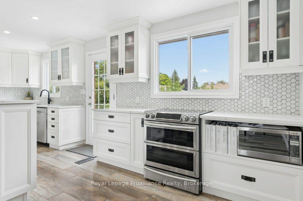 Photo 17 of 62 Barbara Street, Quinte West, Trenton Ward — HOMEH