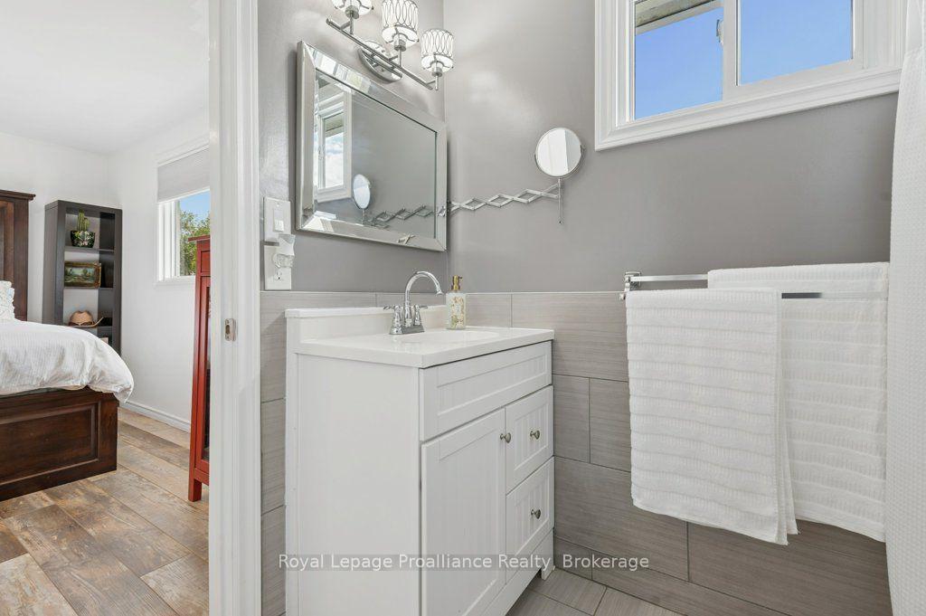 Photo 23 of 62 Barbara Street, Quinte West, Trenton Ward — HOMEH