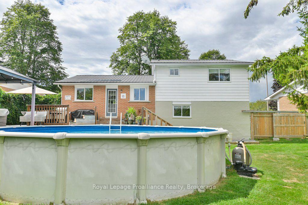 Photo 46 of 62 Barbara Street, Quinte West, Trenton Ward — HOMEH