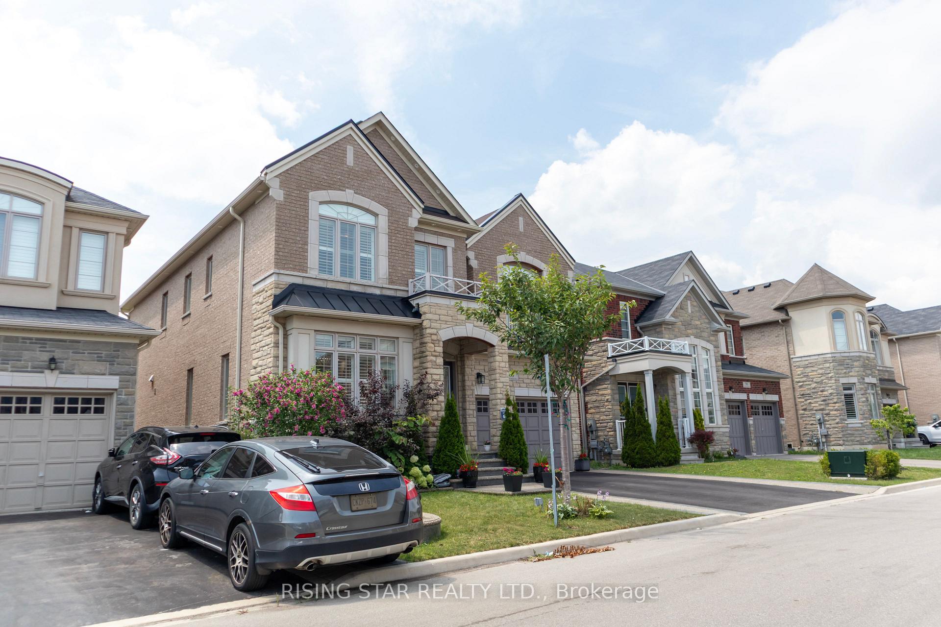 Photo 6 of 60 Golden Hawk Drive, Hamilton, Waterdown — HOMEH