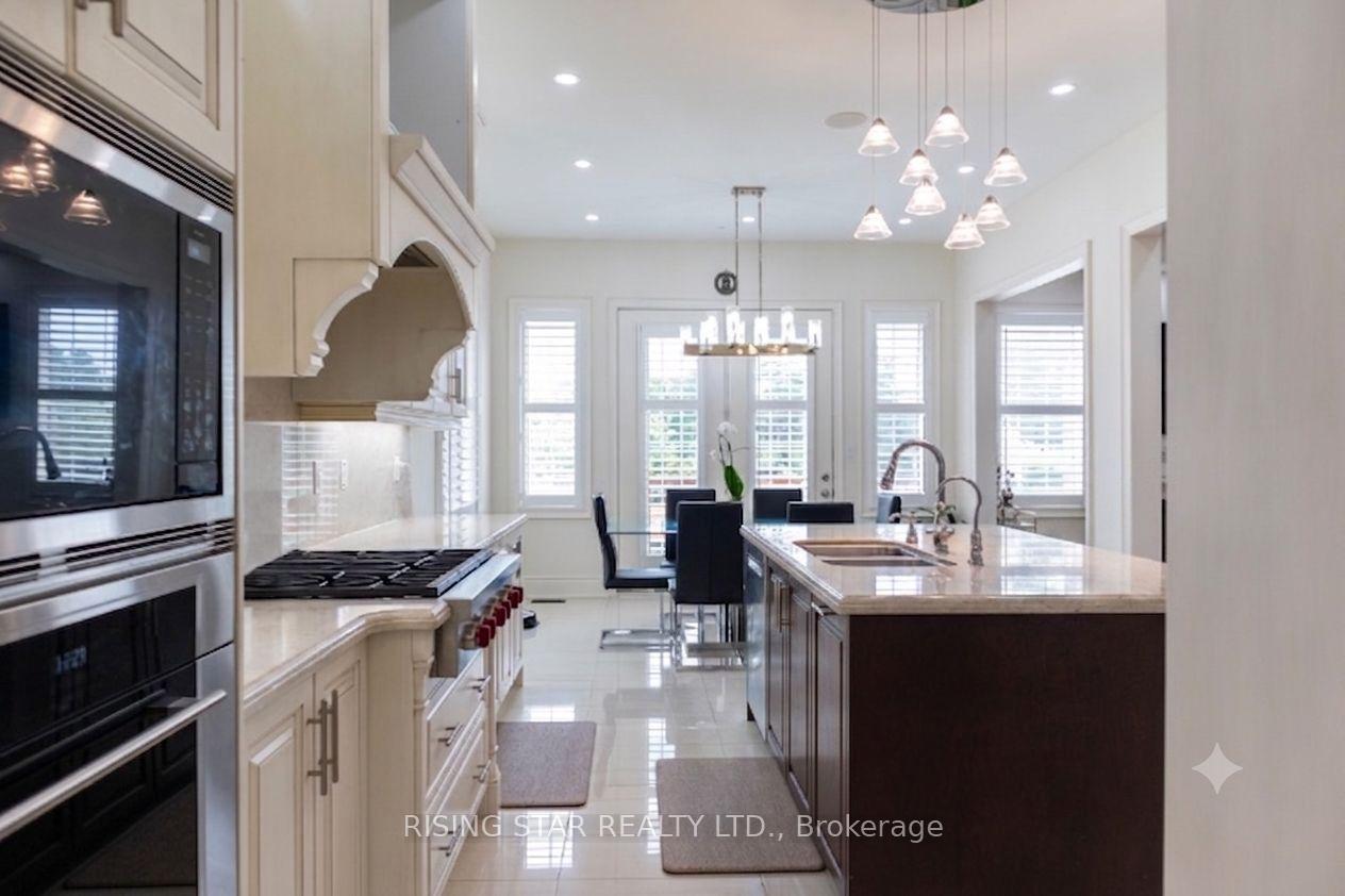 Photo 16 of 60 Golden Hawk Drive, Hamilton, Waterdown — HOMEH