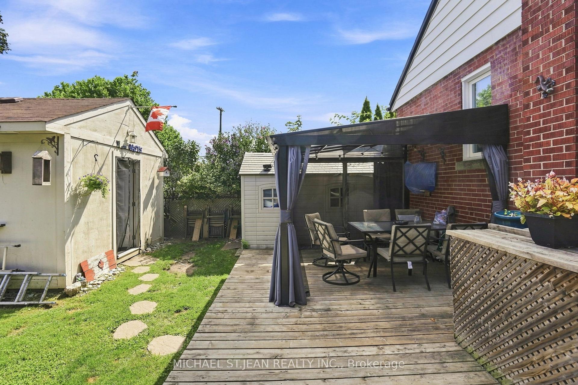 Photo 32 of 111 Sharon Avenue, Hamilton, Sunninghill — HOMEH