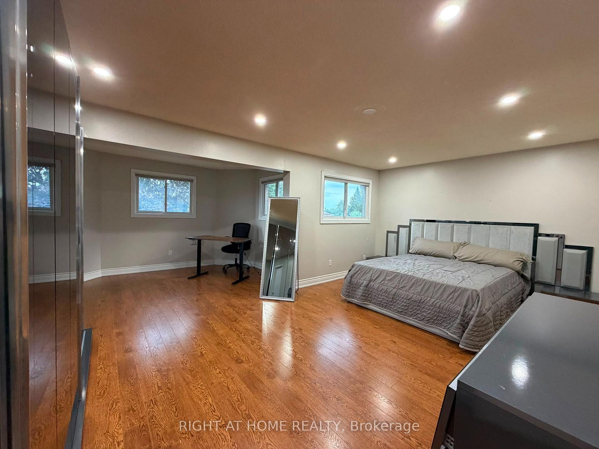 Photo 9 of 4203 Colonial Drive, Mississauga, Erin Mills — HOMEH
