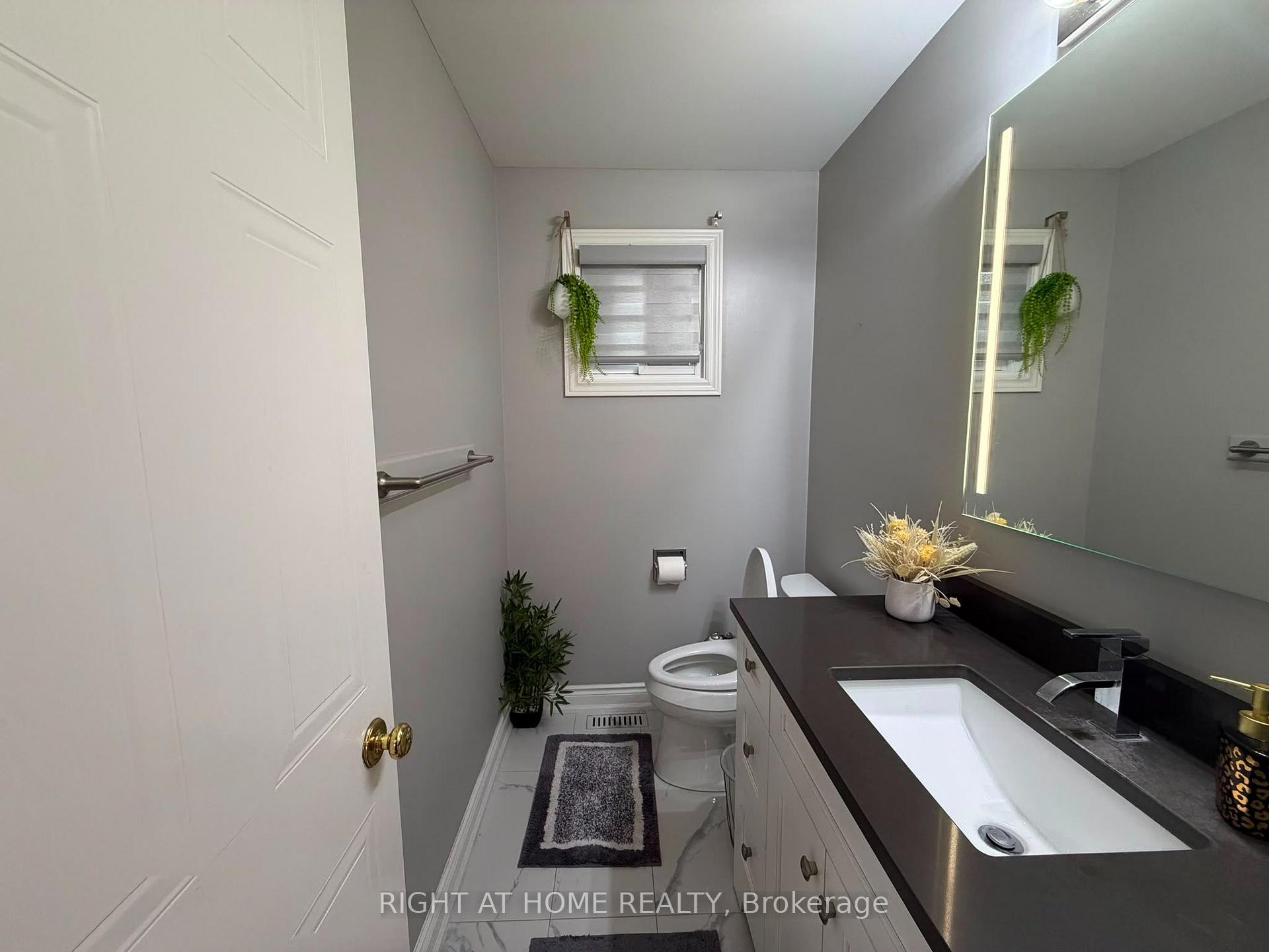 Photo 15 of 4203 Colonial Drive, Mississauga, Erin Mills — HOMEH
