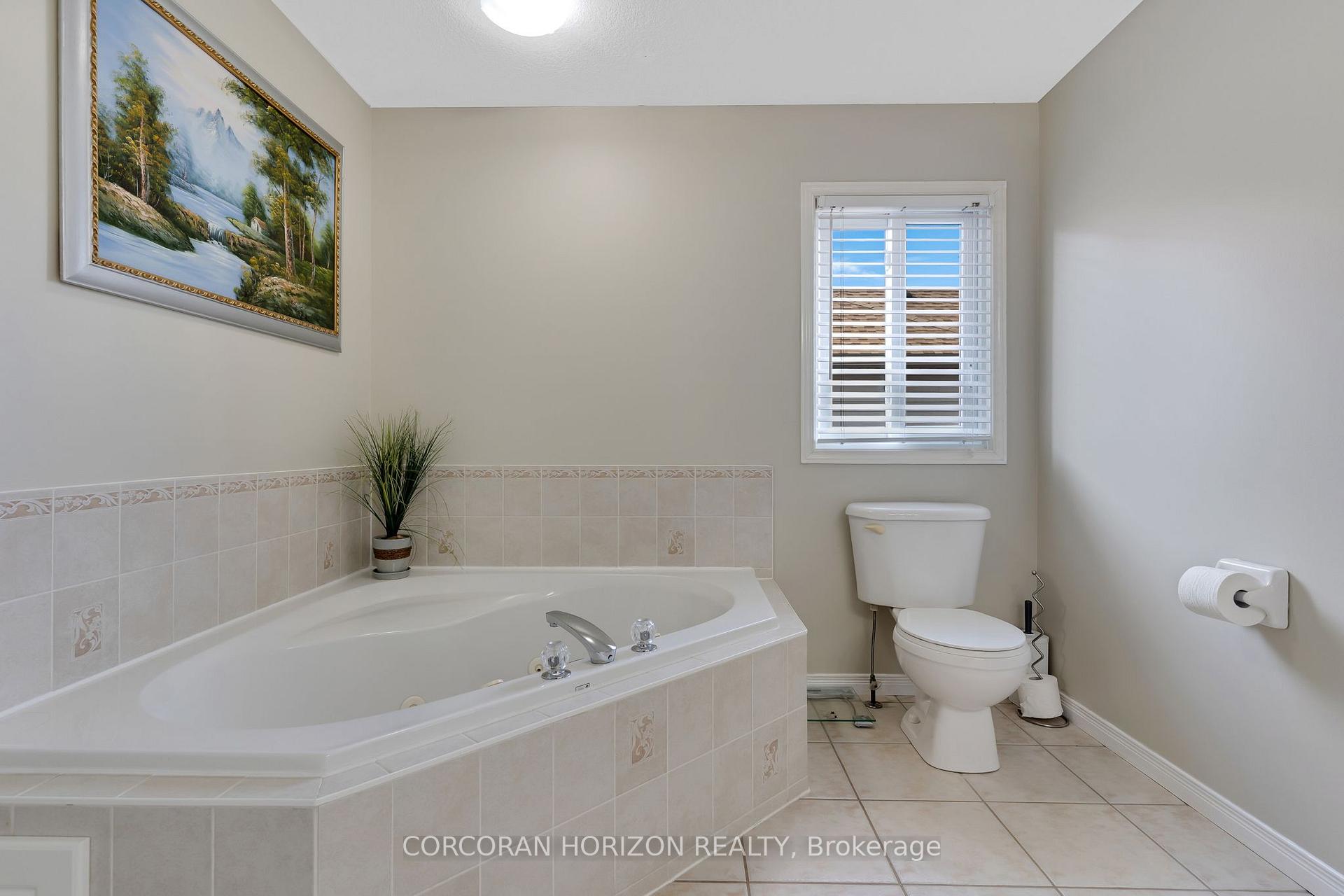 Photo 27 of 913 Copper Leaf Crescent, Kitchener, Trussler — HOMEH